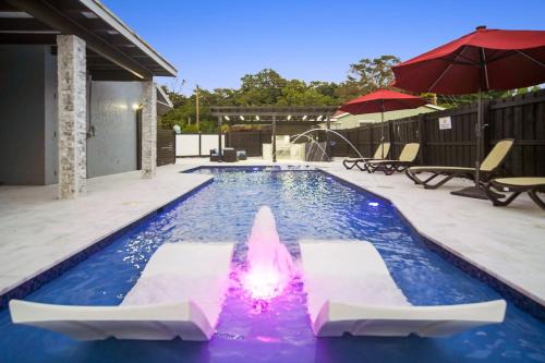Sandalfoot Cove Villa | Luxury Vacation Home - Private Pool Outdoor Living