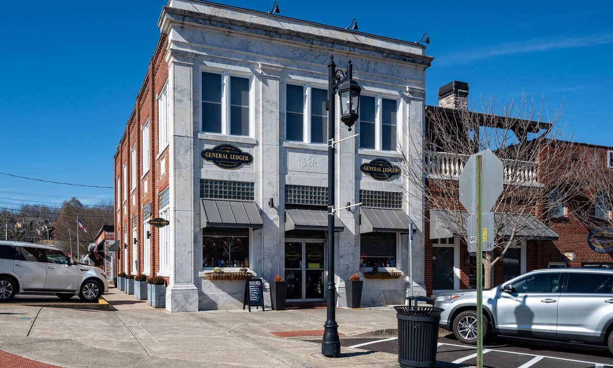Blue Ridge Apartment | Main & Main - Downtown Blue Ridge