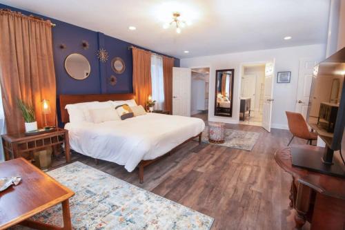 Memphis House | Memphis Star - Cozy Remodeled Central
