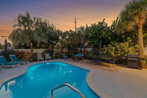 New Smyrna Beach House | Mermaid's Playground