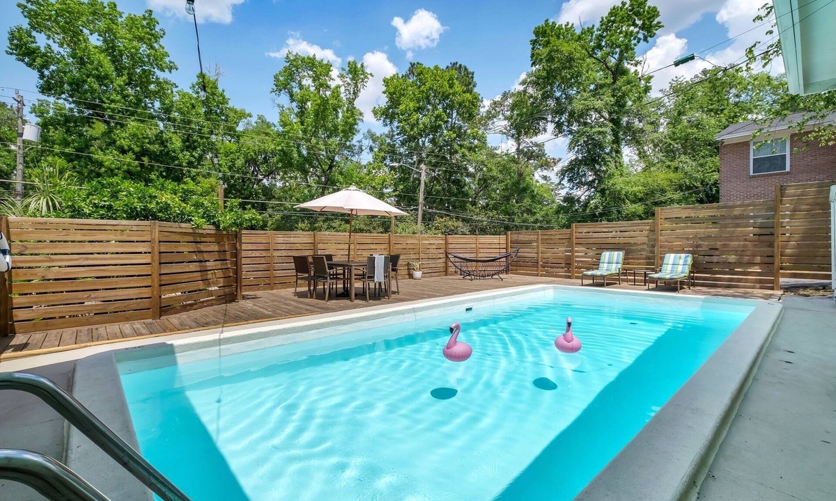 Old Town House | Midtown on 7th Ave - Private Pool - Walk to restaurants & shops - FSU 2 miles