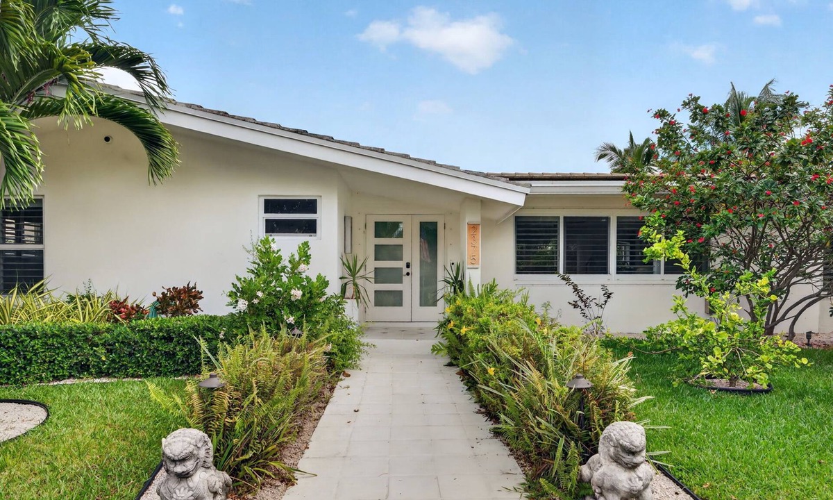 Pompano Isles House | Minutes to Marlin! Sailor's Cove at Santa Barbara Shores.Now Available!