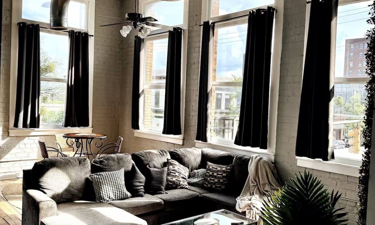Central City Apartment | Modern Downtown Cozy Loft