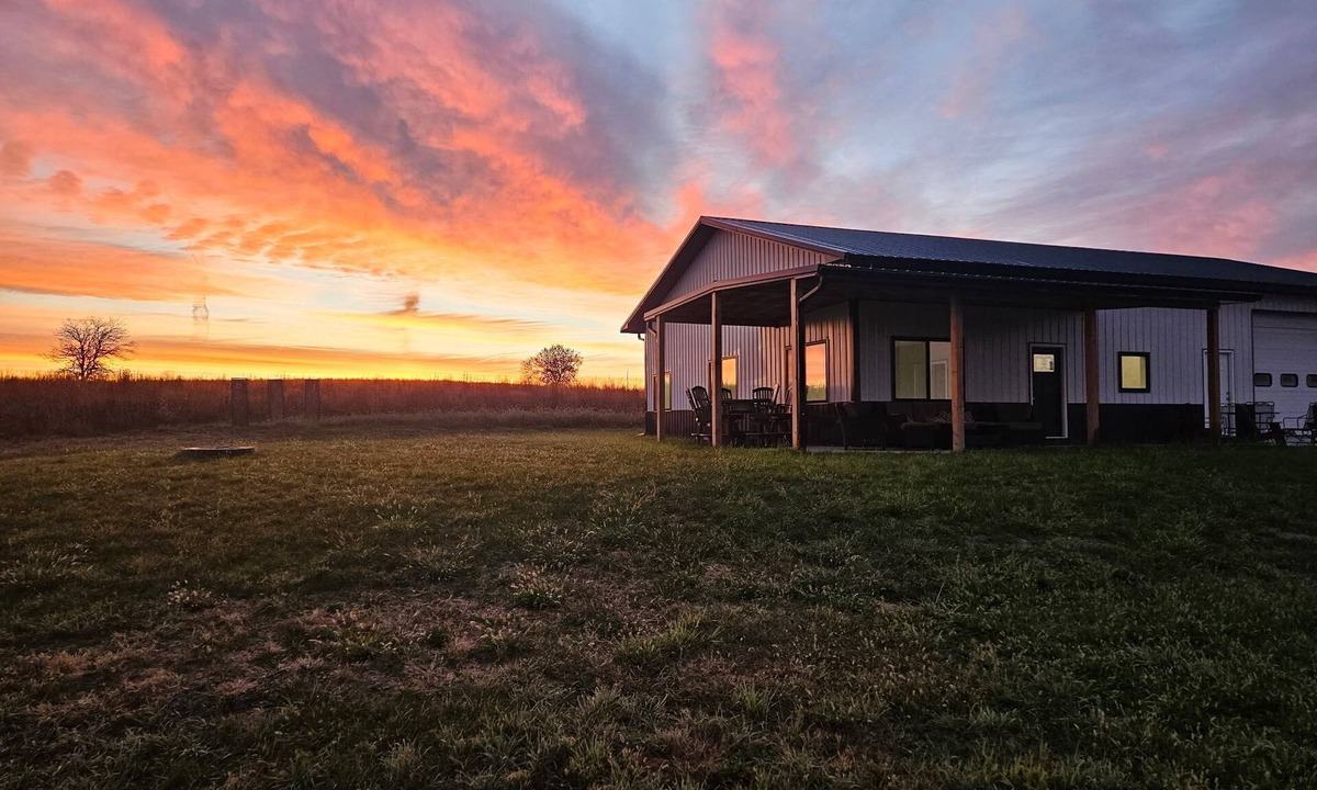 Booneville House | Modern home on acreage with pond, trails, rolling hills, and sunset views