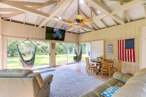 Saint Simons Island House | Near Beach! St Simons Island Gem in Golf Community