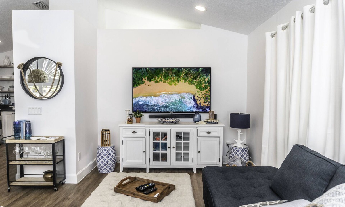 Hutchinson Island South House | Nettles Island Beach Retreat with Golf Cart + Kayak