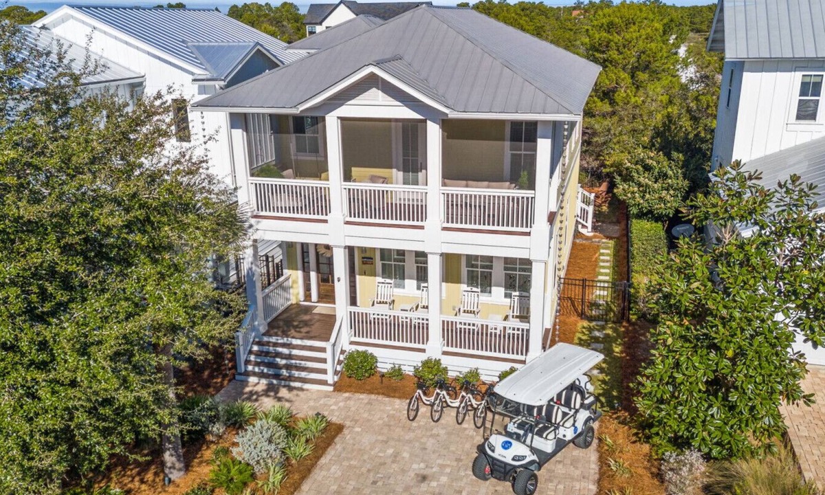 Santa Rosa Beach House | NEW|12 Tides Spacious 3BR Retreat w/Golf Cart, Bikes & Backyard Fun Near 30A Beaches