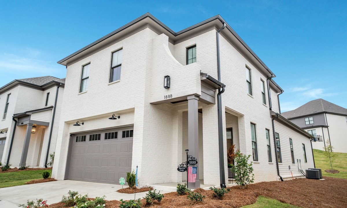 Oxford House | NEW! Luxury at The Reserve. Ole Miss 3BRM/3.5 Bath.