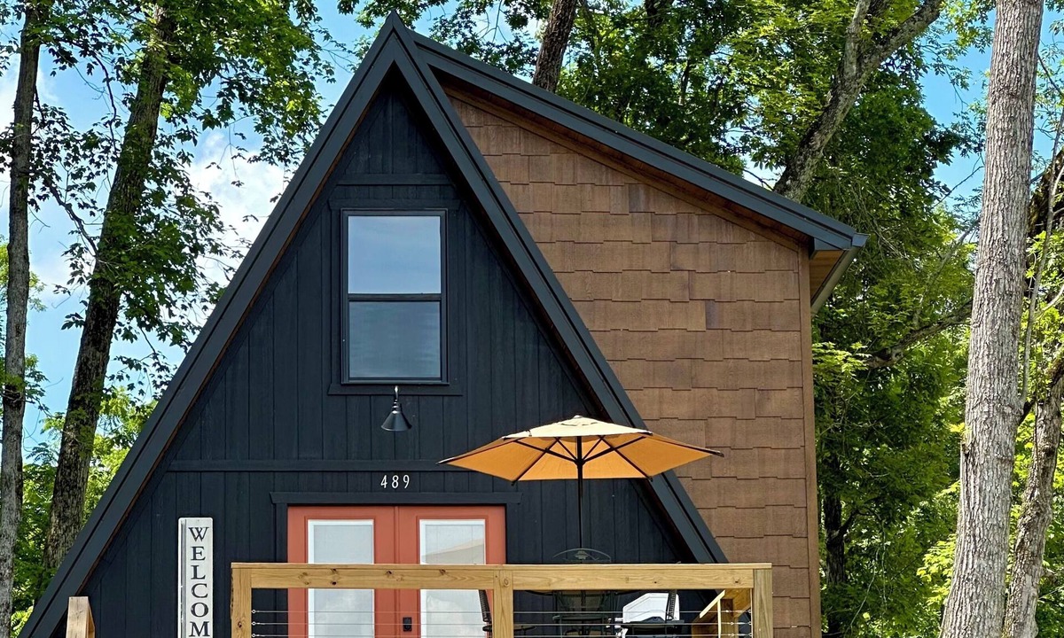 Cub Run Cabin | New Modern A-Frame Near Mammoth Cave National Park with Nolin Lake Views!