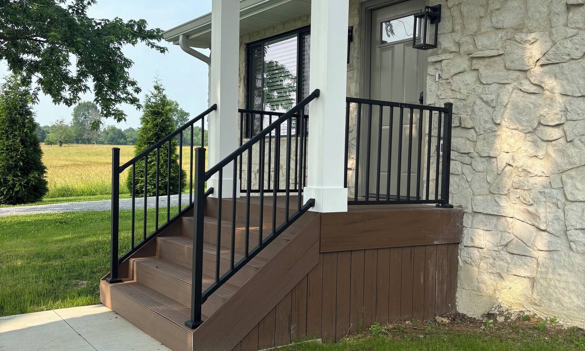 Metropolis House | NEW REMODEL! Creek Stone Retreat-Charming home just 20 minutes from Paducah,