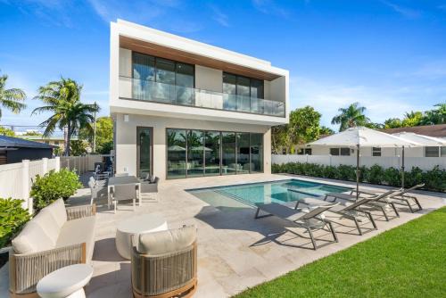 Delray Beach Villa | New Ultra Luxe Delray Beach, 5 min walk Atlantic