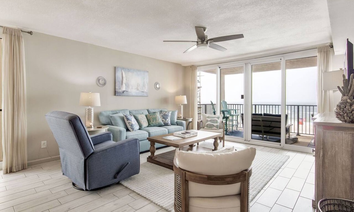 Orange Beach East Condo | Orange Beach Gulf-Front 3BR Sleeps 10 Bunk Room Games Oversized Balcony