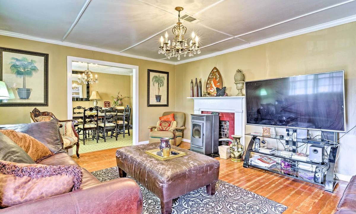 Oxford Cottage | Oxford Home on Private Land < 7 Mi to Dtwn!