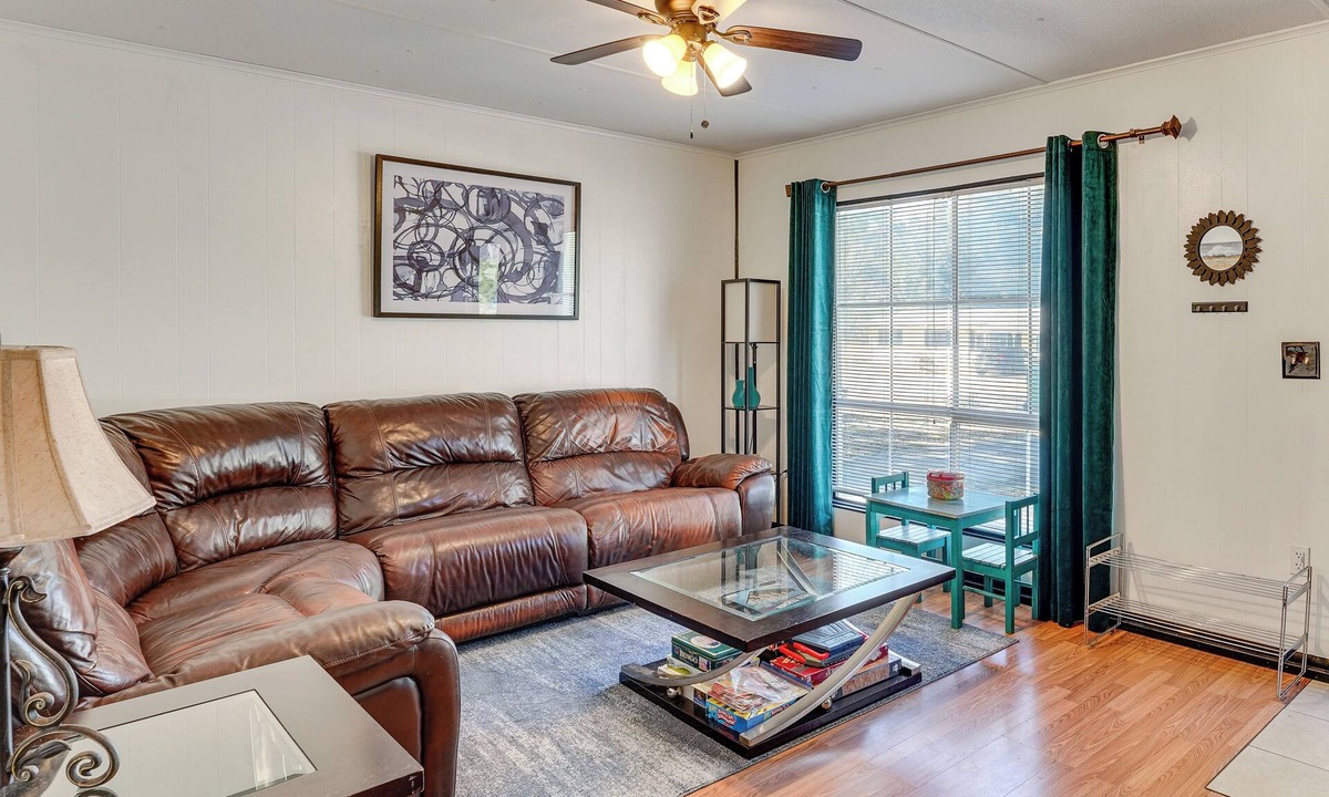 High Springs House | Paddle, Hike & More: Quiet Home in High Springs!