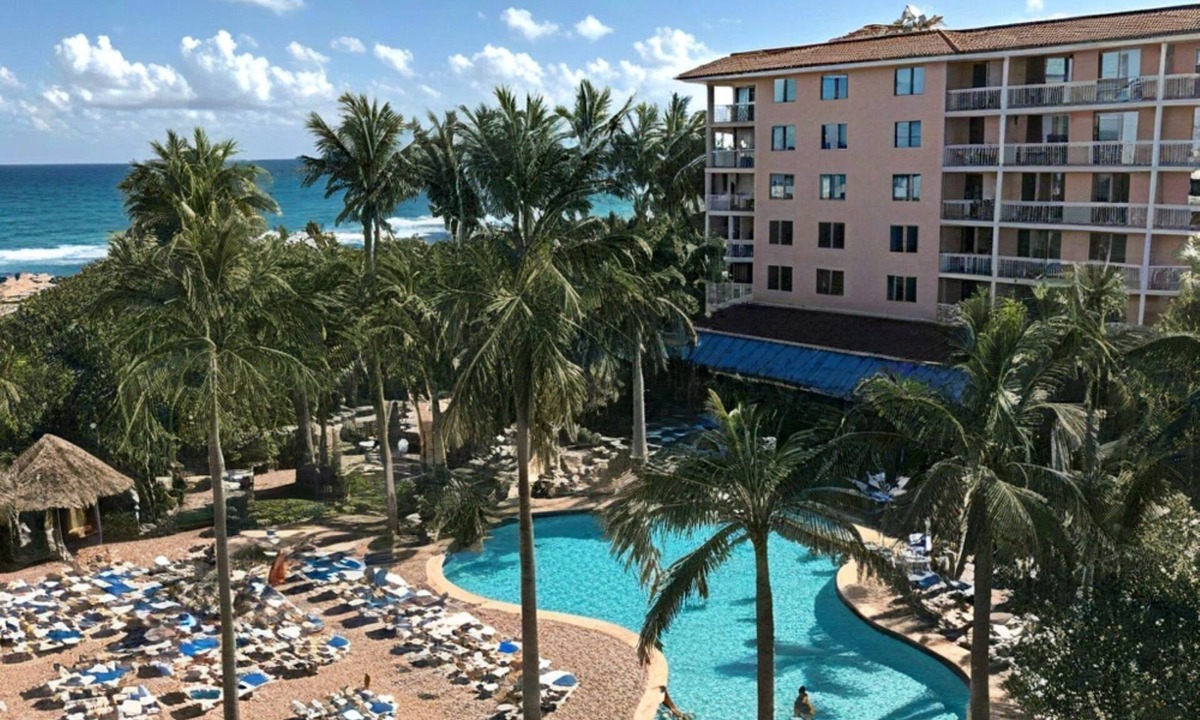 Palm Beach Shores Resort | Palm Beach Shores Resort ~ Singer Island Beachfront Resort ~ One Bedroom Suite