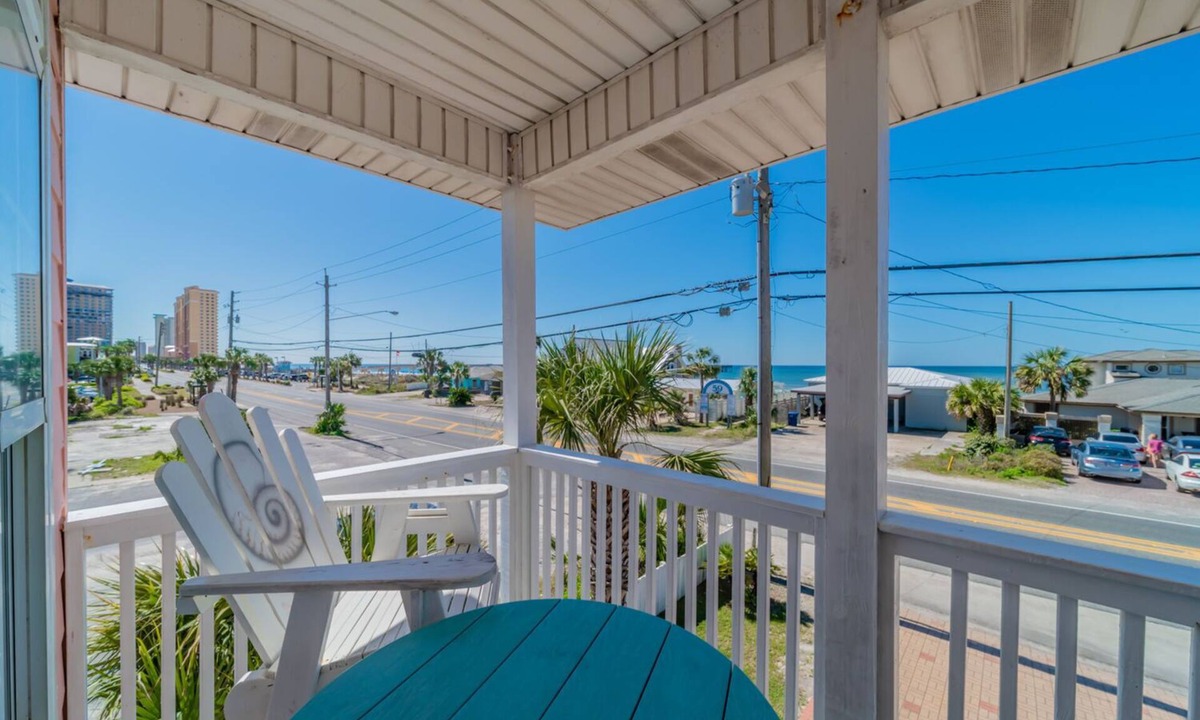 Lakeside By The Gulf House | "Paradise by the Pier" | Ocean Views | Dog Friendly | Steps to Pier Park Shopping & Restaurants
