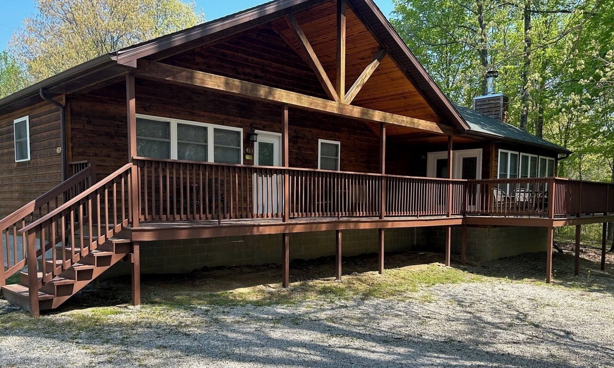 Eckerty Cabin | Patoka 4 Seasons
