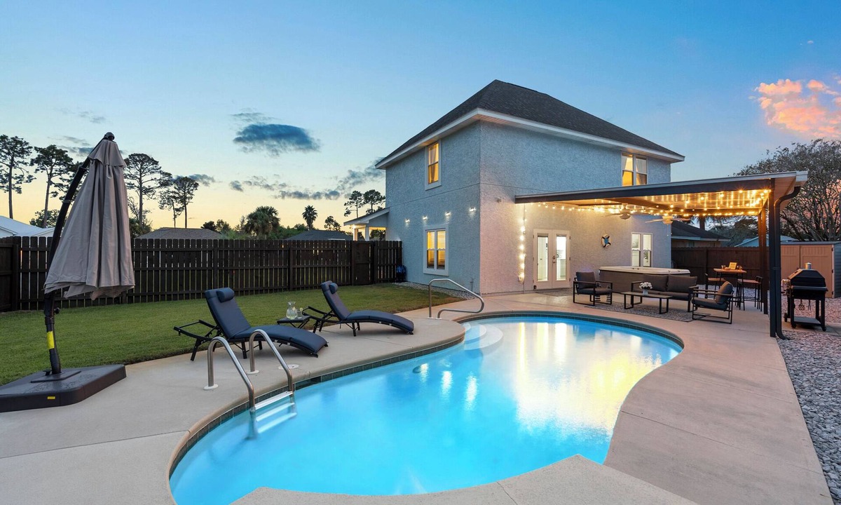 North Lagoon Oaks House | PCB Paradise Sands Oasis - Private Pool, Game Room, Hot Tub!