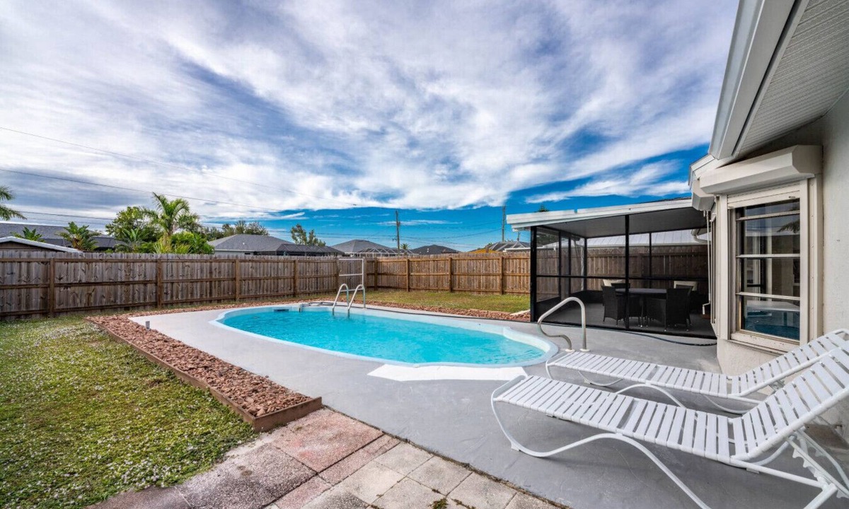Englewood East House | Peaceful 2BR Retreat with Private Pool Near Englewood Beach