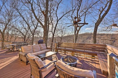 Eucha House | Pet-Friendly Grand Lake House w/Dock & Kayaks!
