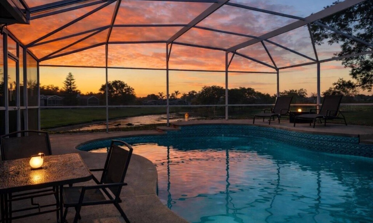 Sunridge Woods House | Pet-Friendly | Saltwater Pool, Hot Tub & BBQ