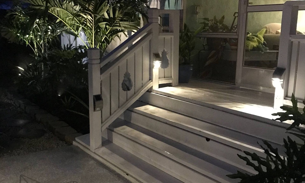 Key Largo Village House | PINEAPPLE HOUSE- Waterfront- Private Beach