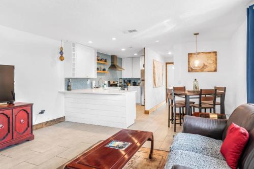 Flagler Beach House | Pirate Beach Hideaway | Flagler Beach