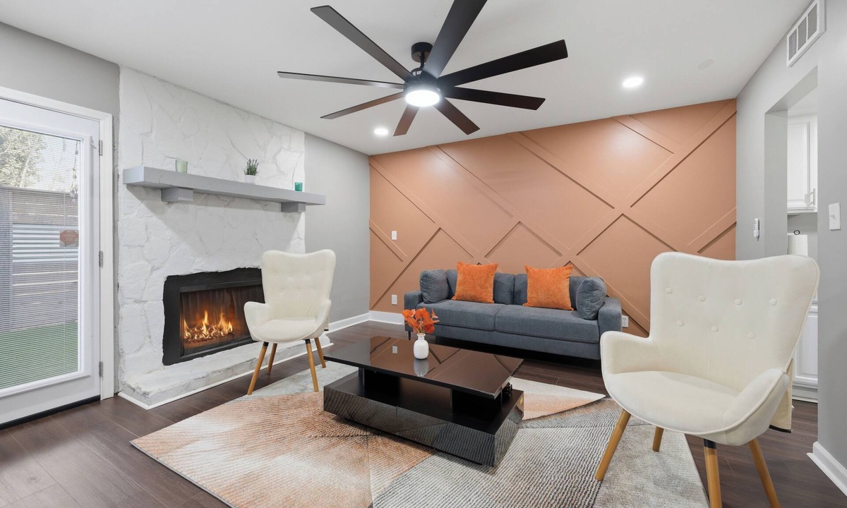 Peachtree Corners House | Premium Townhome #A w/2 King Beds & Luxury Baths