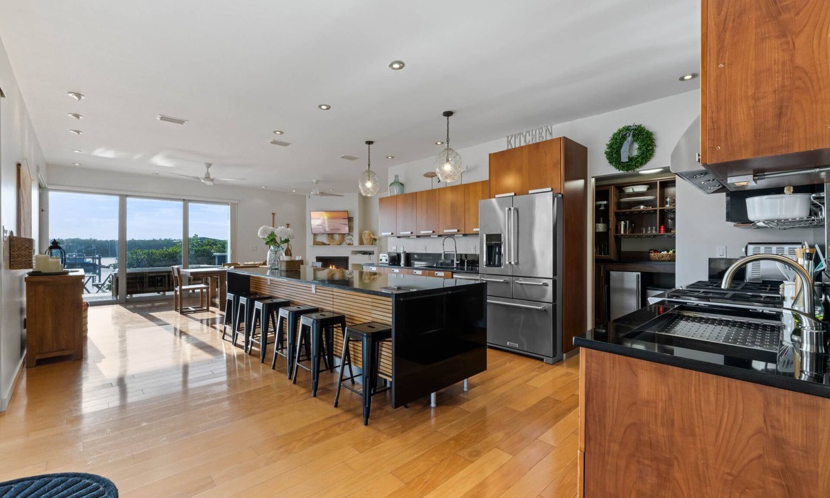 Wilbur-By-The-Sea House | Private Multi-Million Dollar Riverfront Retreat