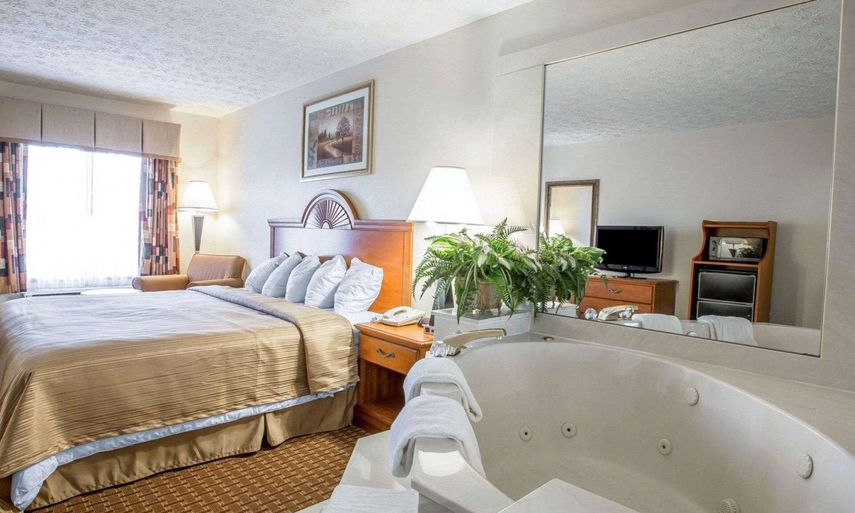 Dahlonega Hotel | Quality Inn Dahlonega Near University