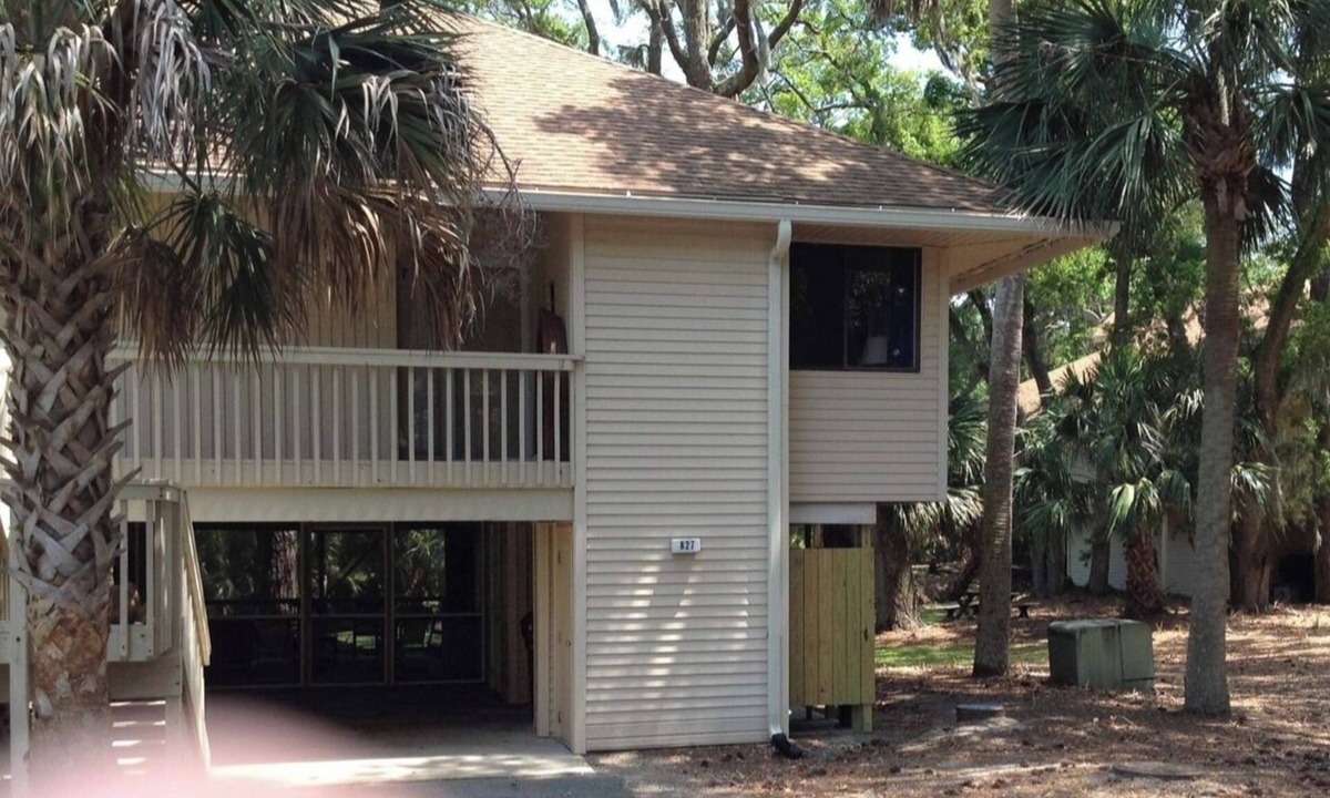Ocean Ridge Condo | Quiet and relaxing 3-bedroom getaway with AC in Edisto Island