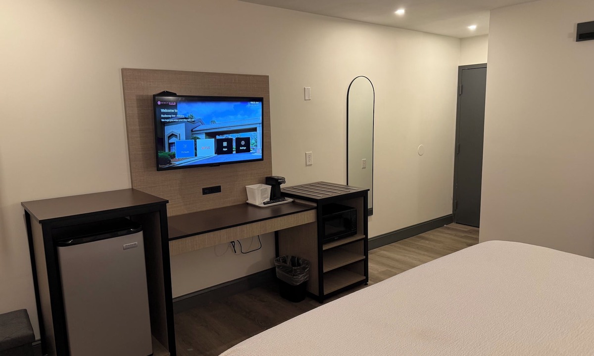 Albany Hotel | Ramada by Wyndham Albany GA