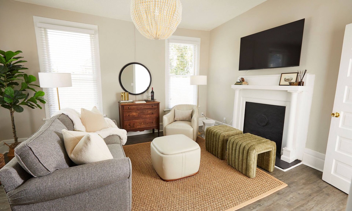 Olde Town Augusta Apartment | Relax in the Classic Rewind- Downtown 5 miles to Masters