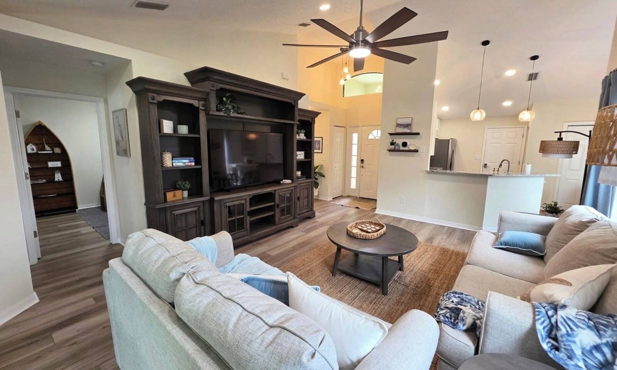 Allandale House | Relaxing retreat in sunny Port Orange, FL