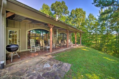 Heflin House | 'River Bend Lodge' Heflin Home in the Woods!