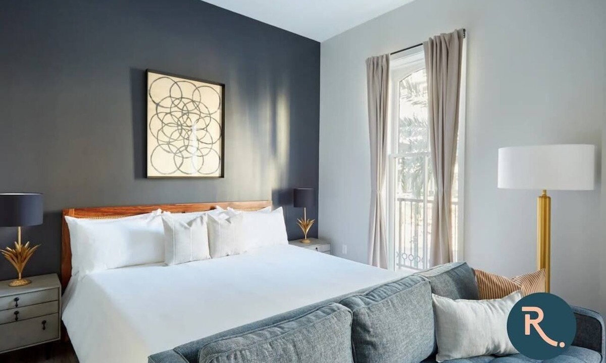 Central Business District Apartment | Roami at Canal Quarters Cozy Studio + Balcony