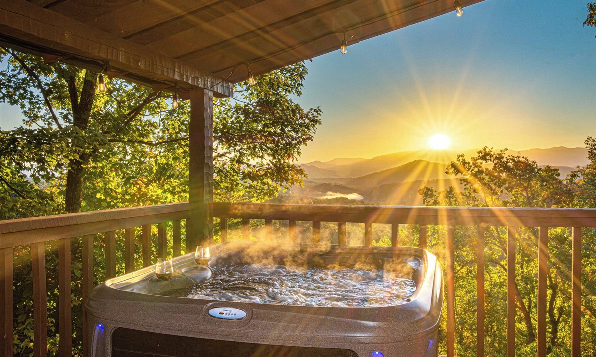 Sevierville Cabin | ROMANTIC Retreat! Mountain VIEWS! NEW Hot Tub! PET Friendly! Fireplace!