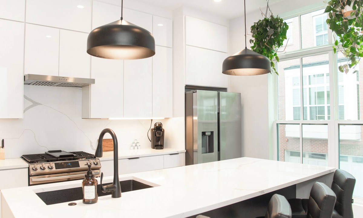 Old Fourth Ward House | Rooftop City Views + Firepit BeltLine Access 3BR Townhome Private Garage