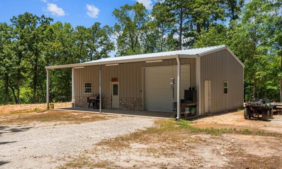 Broaddus House | Sam Rayburn Lakevu Barndo