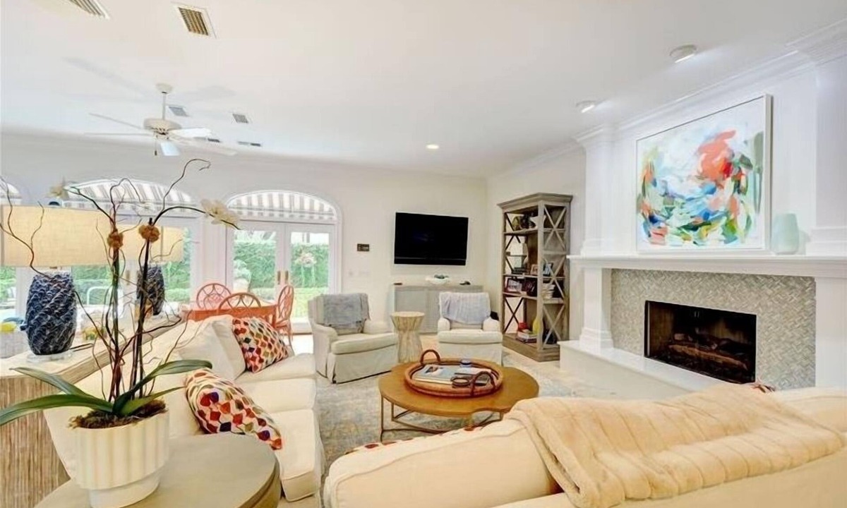 East Beach House | SEAesta Beach House in St Simons Island, GA
