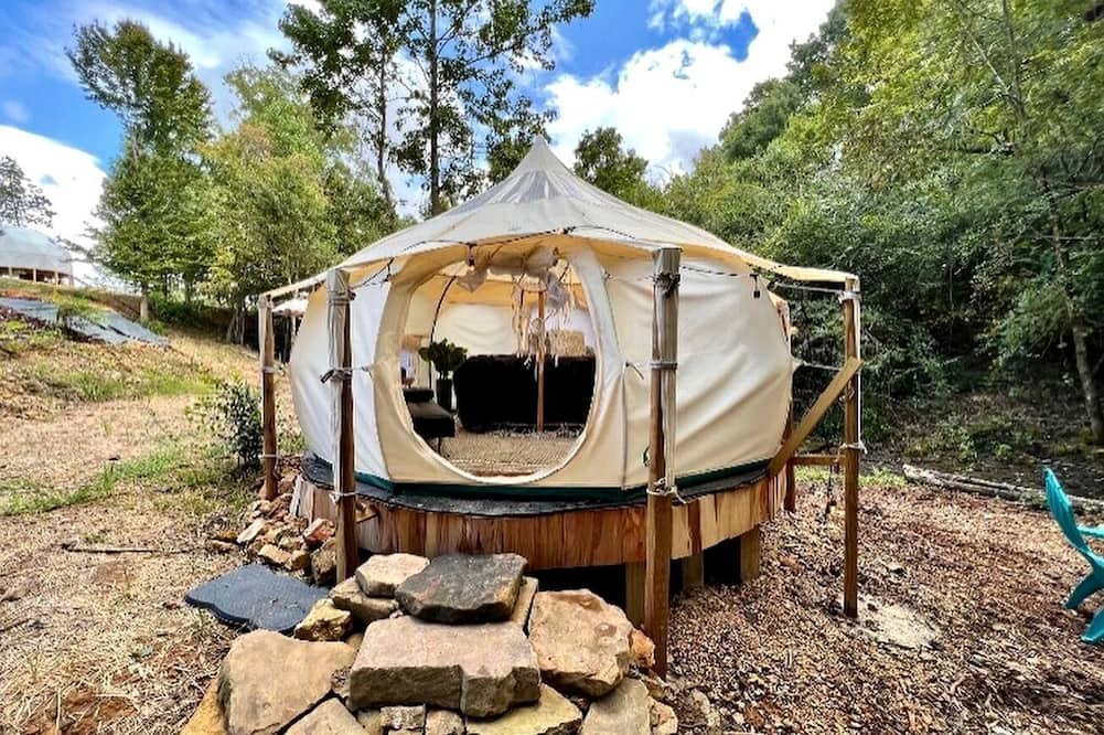 Rogersville RV Rental | Secluded Bell Tent with Outdoor Shower and Deck in Alabama