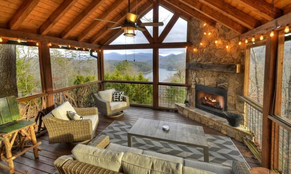 Necowa Cove Cabin | Sharin-A-Lakeview | $250 Off Your Stay!