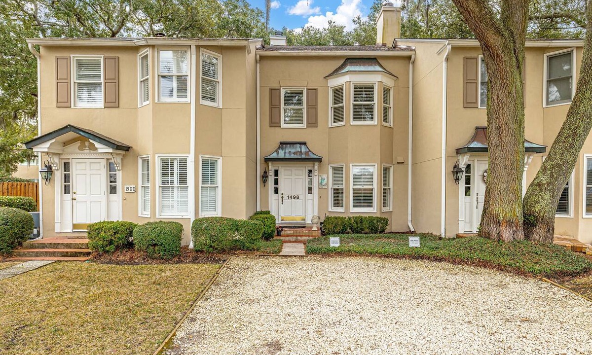 Saint Simons Island Condo | Short walk to beach. Near Coast Guard Station.