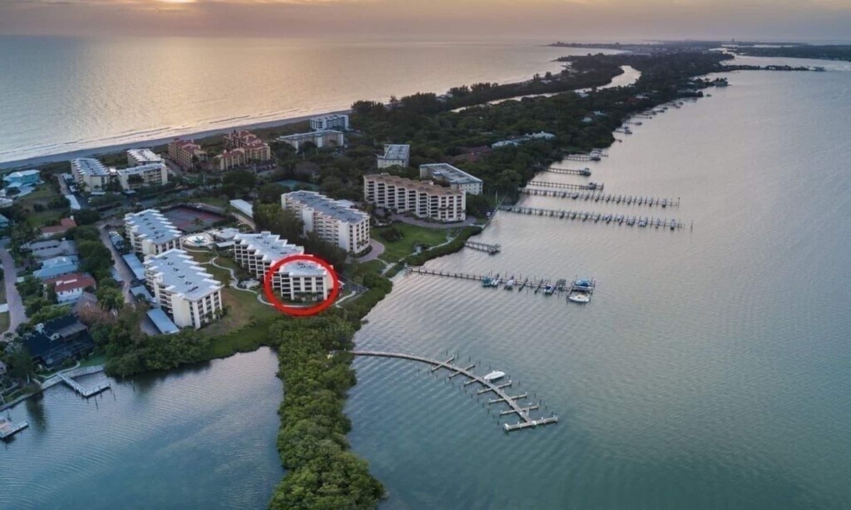 Siesta Key Condo | Siesta Key luxury condo at Turtle Beach -30 night minimum January through March