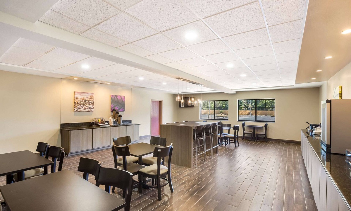 Saraland Hotel | Sleep Inn & Suites North Mobile Saraland