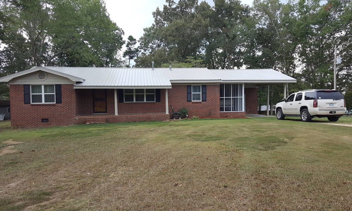 Belmont House | Southern Breeze can be your "Home Away From Home"