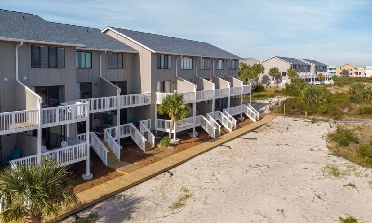 Oceanmarsh Subdivision Condo | Southern Grace - Serene Oceanfront 1 Bedroom