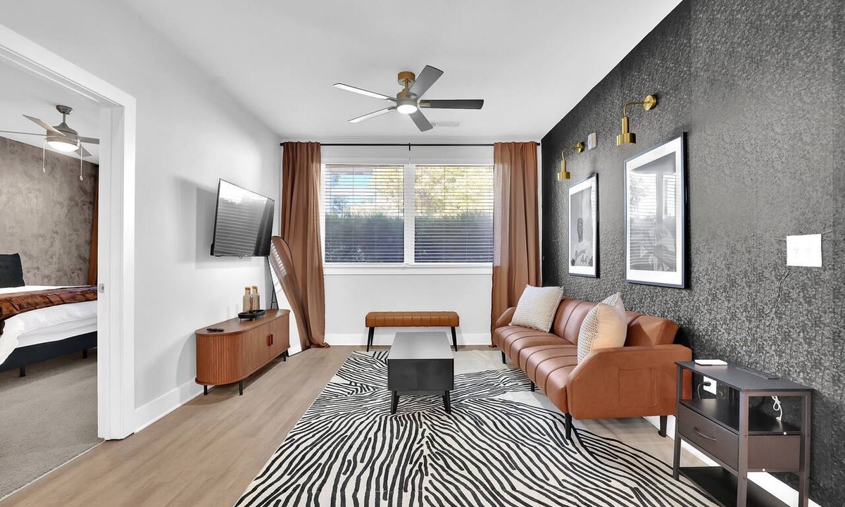 Cumberland Apartment | Southern Luxury in North ATL - 2BR 2BTH - FREE Parking