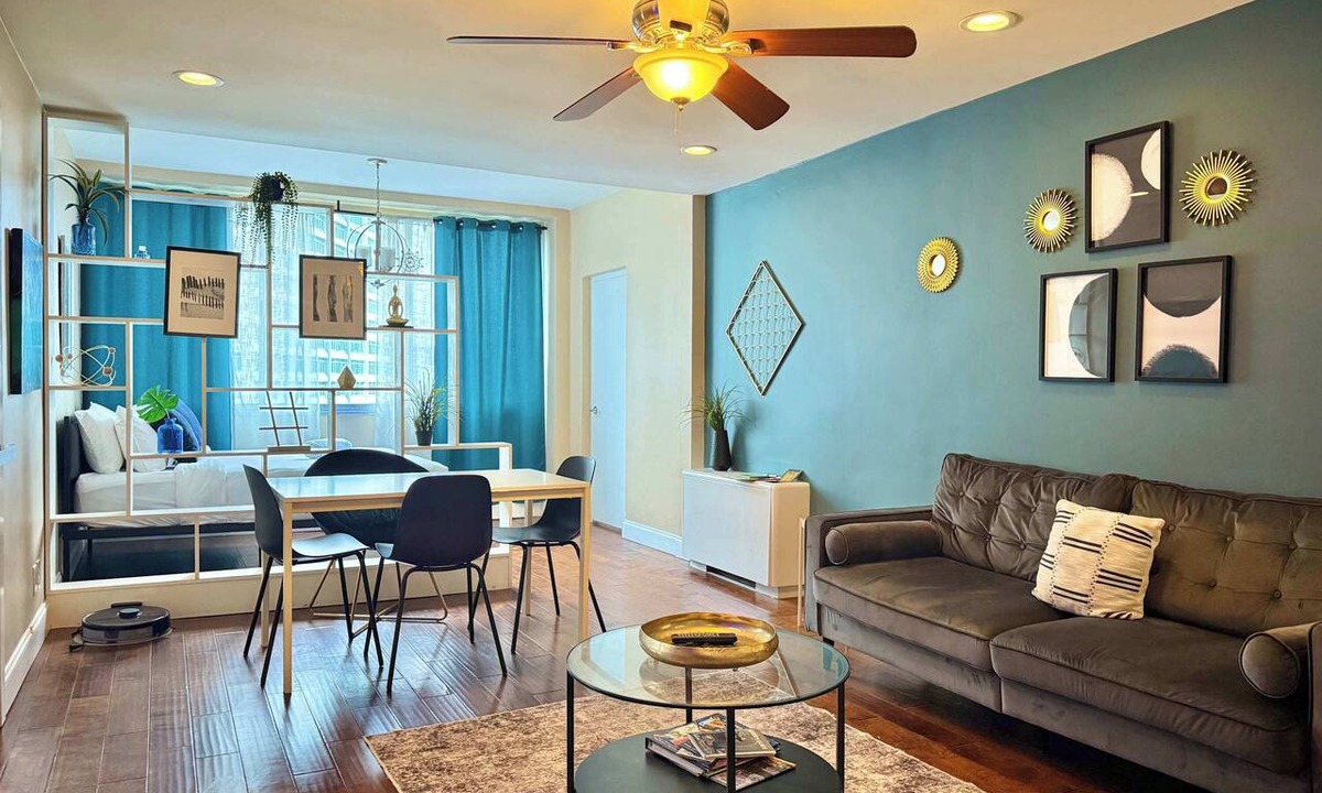 Downtown Atlanta Condo | Spacious 2 Bed Condo with City View