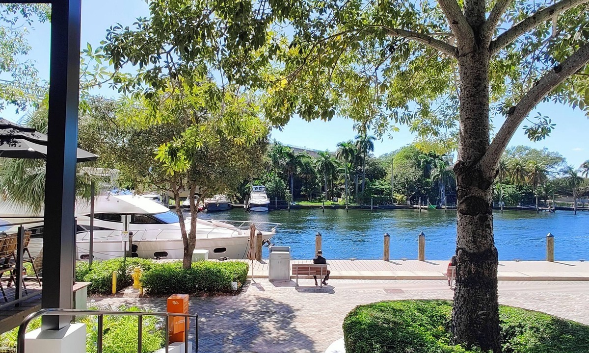 Allapattah Apartment | Spacious 3BR/2BA Apt near Downtown & VA Hospital